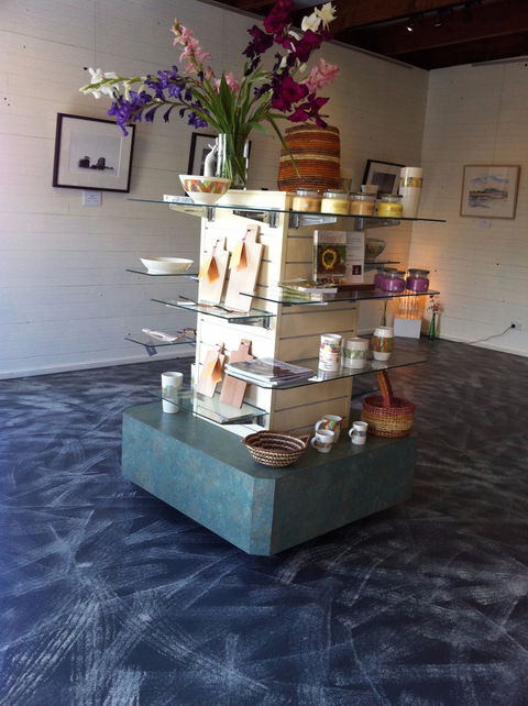 Gallery Artspaces - Melbourne 4u 0