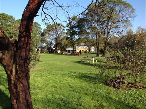 HIRL Hamilton Institute Of Rural Learning - Accommodation Melbourne 2