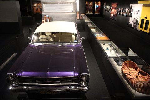 The Slim Dusty Centre - Accommodation Melbourne 1