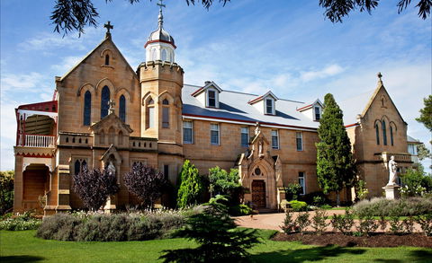 Abbey Of The Roses - Accommodation Melbourne 0