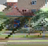 Bundaberg War Nurses Memorial and Park - Accommodation Melbourne