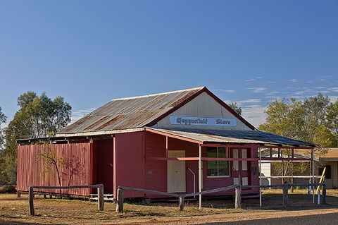 Copperfield Store, Chimney And Cemetery - Accommodation Melbourne 1