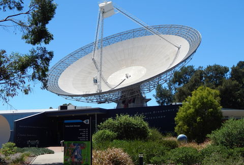 CSIRO Parkes Radio Telescope Visitor Centre - Accommodation Melbourne 0