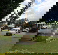 Miriam Vale War Memorial - Accommodation Melbourne