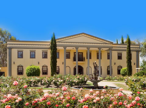 Barossa Chateau Queens Rose Garden - Accommodation Melbourne 0