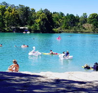 Black Diamond Lake - Accommodation Melbourne
