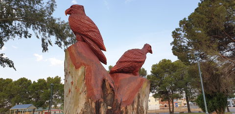 Chainsaw Tree Sculpture - Accommodation Melbourne 2