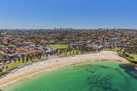 Coogee Beach - Accommodation Melbourne 0