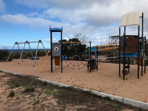 Port Gibbon Playground - Accommodation Melbourne 0