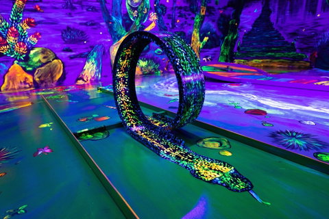 Glowing Rooms 3D Mini Golf - Accommodation Melbourne 2