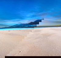 Island Beach - Accommodation Melbourne