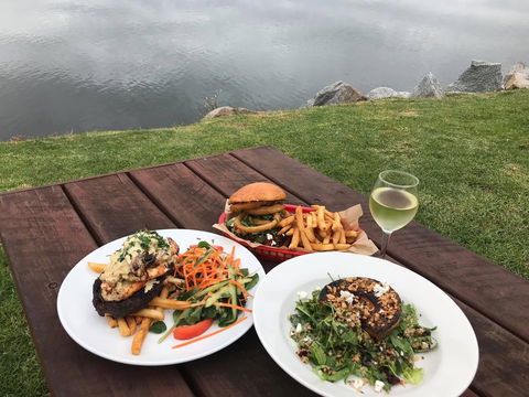 Moruya Waterfront - Accommodation Melbourne 2