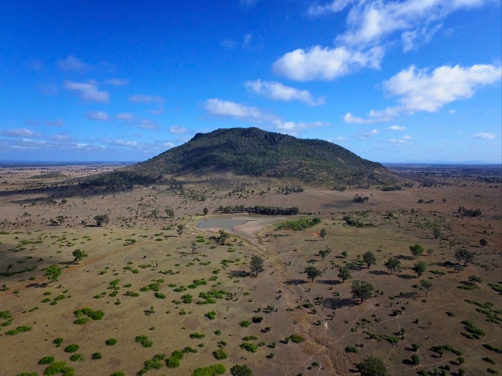 Valentine Plains QLD Melbourne 4u