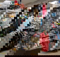 Seaside Seconds - Accommodation Melbourne