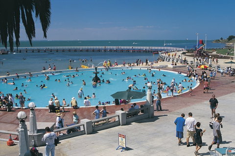 Eastern Beach Reserve - Accommodation Melbourne 1