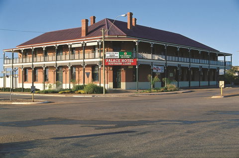 Southern Cross - Accommodation Melbourne 2