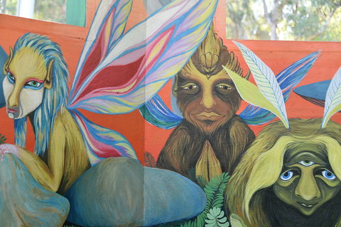 Howlong's Enchanted Hut - Accommodation Melbourne 2