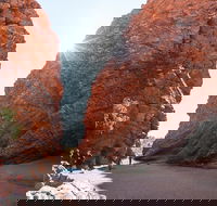 West MacDonnell Ranges- Half Day Trip from Alice Springs - Accommodation Melbourne