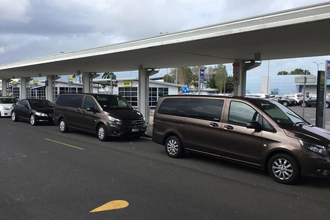 Mercedes 7 Seat Limousine Cairns Airport To Port Douglas - Accommodation Melbourne 2