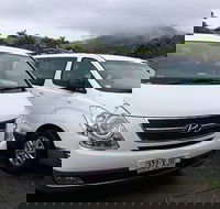 IMAX Private Transfer 7 Guests Cairns Airport to Hotels in Cairns City - Accommodation Melbourne