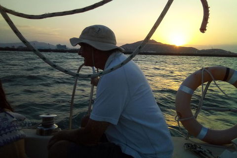 Sailing Boat Overnight Live Aboard Experience Townsville - Accommodation Melbourne 0