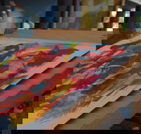 Creative Painting Workshop with Koningen ART - Accommodation Melbourne