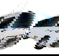 Corporate Bus Private Transfer Cairns Airport - Cairns City. - Accommodation Melbourne