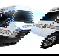 Premium Van Private Transfer Cairns Airport - Cairns City. - Accommodation Melbourne