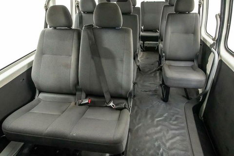 Brisbane Airport To Sunshine Coast Private Transfer - 11 Seat Minibus - Accommodation Melbourne 2