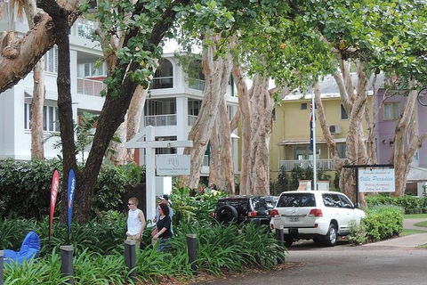 Airport Transfer - Palm Cove, Kewarra Beach & Trinity Beach To Cairns Airport - Accommodation Melbourne 6