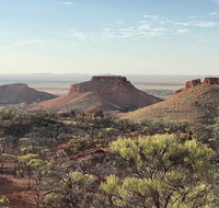 Carisbrooke Station and Dinosaur Stampede Full Day Tour - Accommodation Melbourne