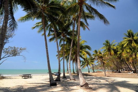 SHUTTLE - Thala Beach And Turtle Cove From Port Douglas (Return Transfer) - Accommodation Melbourne 2