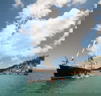 Helicopter and Magnetic Island Sailing - Accommodation Melbourne
