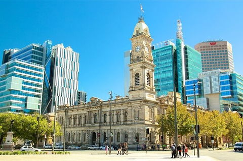 Arrival Private Transfers: Adelaide Airport ADL To Adelaide In Luxury Van - Accommodation Melbourne 7