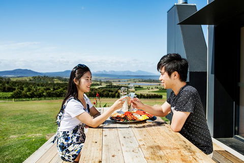 All Inclusive Wine Tour Up The Derwent Valley Hobart: Local Wines & Cheeses - Melbourne 4u 0