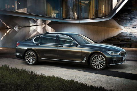 BMW Car Melbourne Airport To CBD - Accommodation Melbourne 0