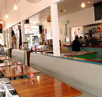 Isa Brown - Accommodation Melbourne