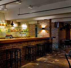 Establishment - Accommodation Melbourne 1