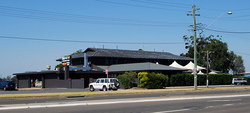 Crossroads Hotel - Accommodation Melbourne 3
