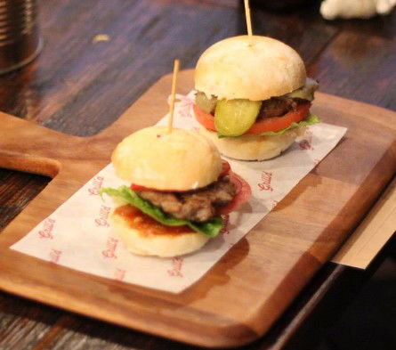 Grill'd (Healthy Burgers) - Melbourne 4u 3
