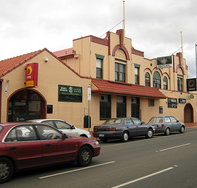 Cooley's Hotel - Accommodation Melbourne
