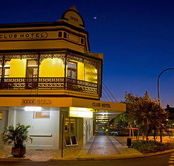 The Club Hotel - Accommodation Melbourne