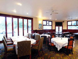 Albion Hotel Port Melbourne - Accommodation Melbourne 3