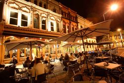 Atomic Bar - Accommodation Melbourne 3