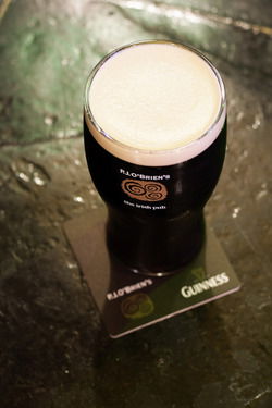 PJ O'Briens - Accommodation Melbourne 3