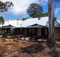 Old Canberra Inn - Melbourne 4u