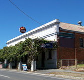 Red Hill Hotel - Accommodation Melbourne