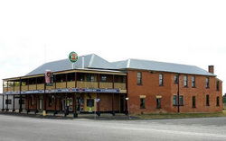 Bundarra Hotel - Accommodation Melbourne 0