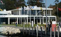 South Of Perth Yacht Club - Melbourne 4u 0