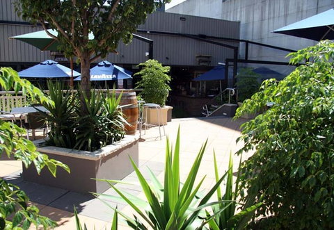 CBD Hotel Newcastle - Accommodation Melbourne 2